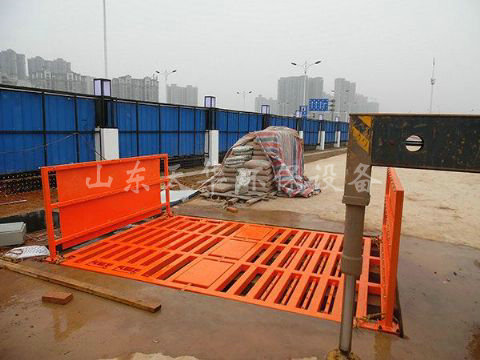 點擊查看詳細信息<br>標題：中鐵城建集團第十項目部太原項目洗車機 閱讀次數(shù)：2309
